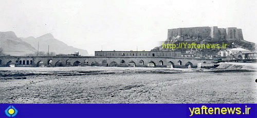 پل صفوي (بزرگ) و قله فلك‌الافلاك خرم‌آباد دوران رضاشاه